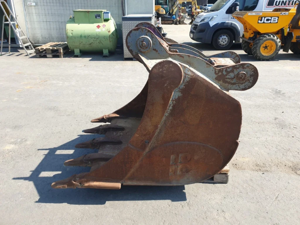 Baumaschinentechnik SW2 - Tieflöffel 120 cm